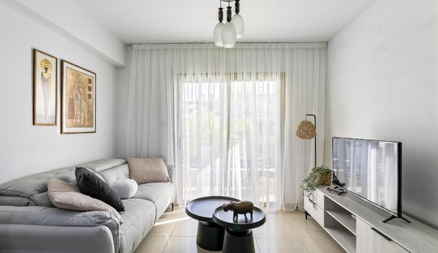 Oracle Exclusive Resort 2bdr Apartment by VICHY Holidays