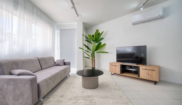 Pafilia Gardens 6 - Two Bedroom Apartment, Sleeps 4