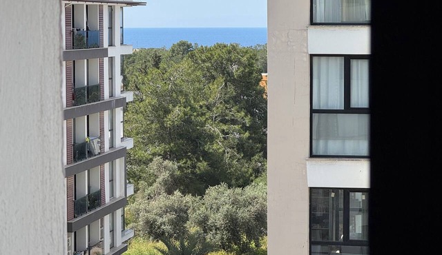 Peaceful 2-bedroom apartment with AC in charming Girne