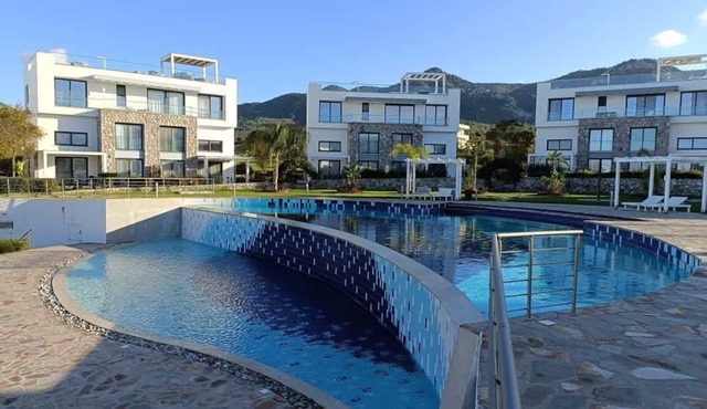 Penthouse Aqua West am Meer in Tatlisu