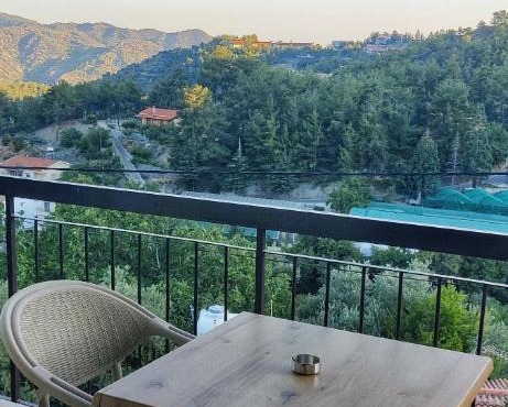 PetroLithos Traditional Suites