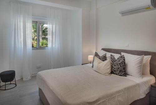 Phaedrus Living Travertine Residences 102