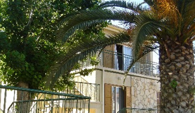 Pissouri Beach - 1 Bed Apt just 100m Pissouri's Blue Flag Beach - Communal Pool in Pissouri