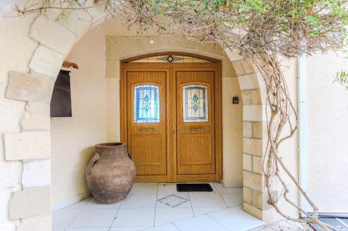 Resitour - Kamares Village