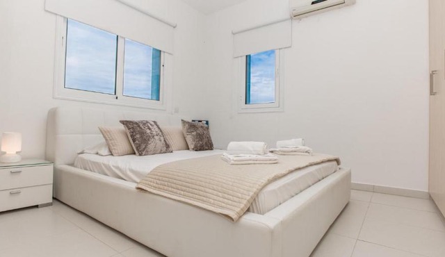 Sea View Villa Paralimni