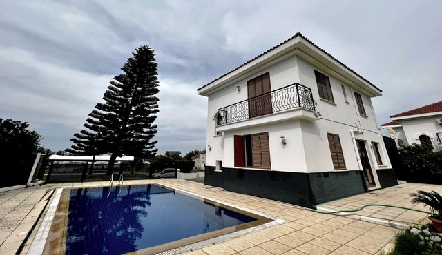 Separate Villa with Pool and Garden in Bellapais in Girne