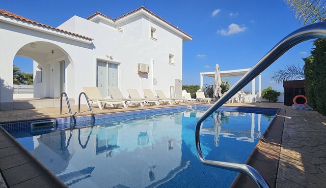 STAY Villa Harsha in Ayia Napa