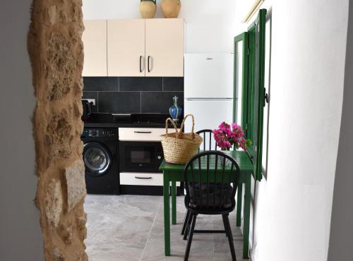 Stone Suites - Historic Old Town Apartments in Bogaz