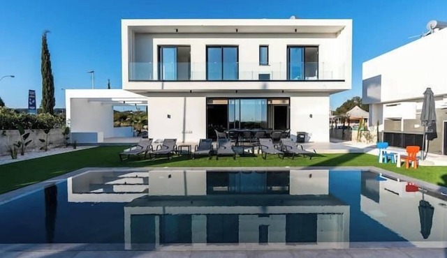 Styla Protaras Luxury Villas in Protaras