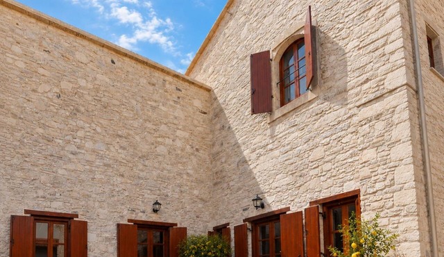 The Bakery - A Luxury Traditional Cypriot Village Stone House with Pool. in Kalavasos