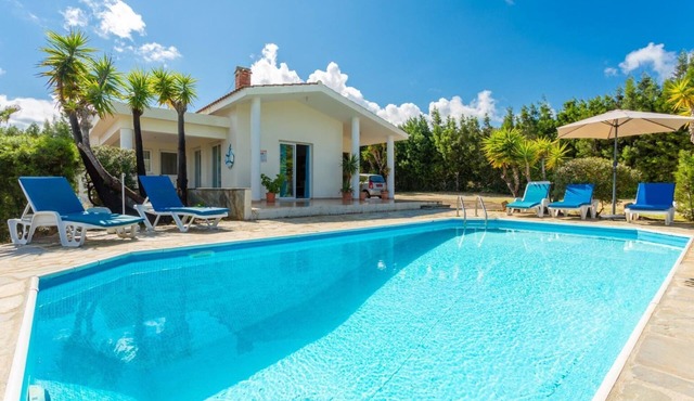 Villa Christia Maris in Neo Chorio