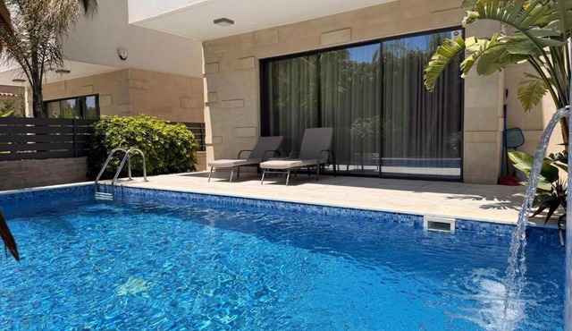 Villa "Imperial 2" with pool - 3 bedroom near mall