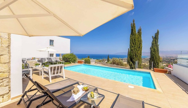 Villa Latchi View - Three Bedroom Villa, Sleeps 6