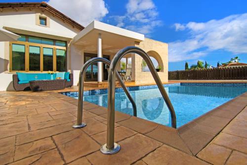 Villa Merry in Ayia Napa