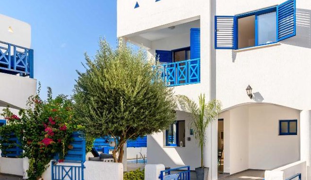 Villa Santorini
