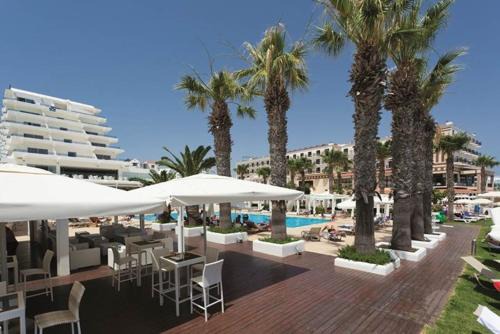 Vrissiana Boutique Beach Hotel