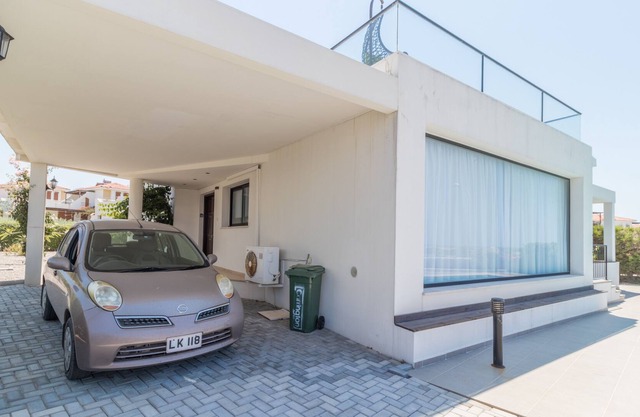 Lapis Villa 