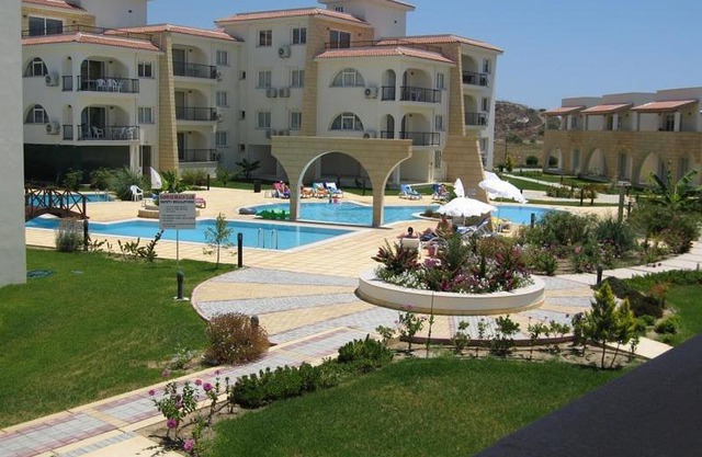 Sun Rise Beach Club 
