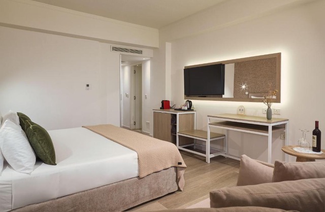 Venus Beach Hotel 