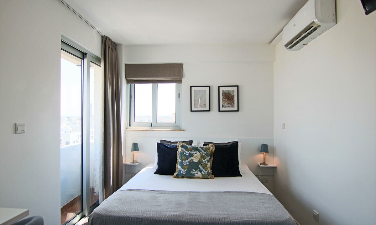 Acropolis Apartment | Phaedrus Living Luxury Suite Nicosia 510