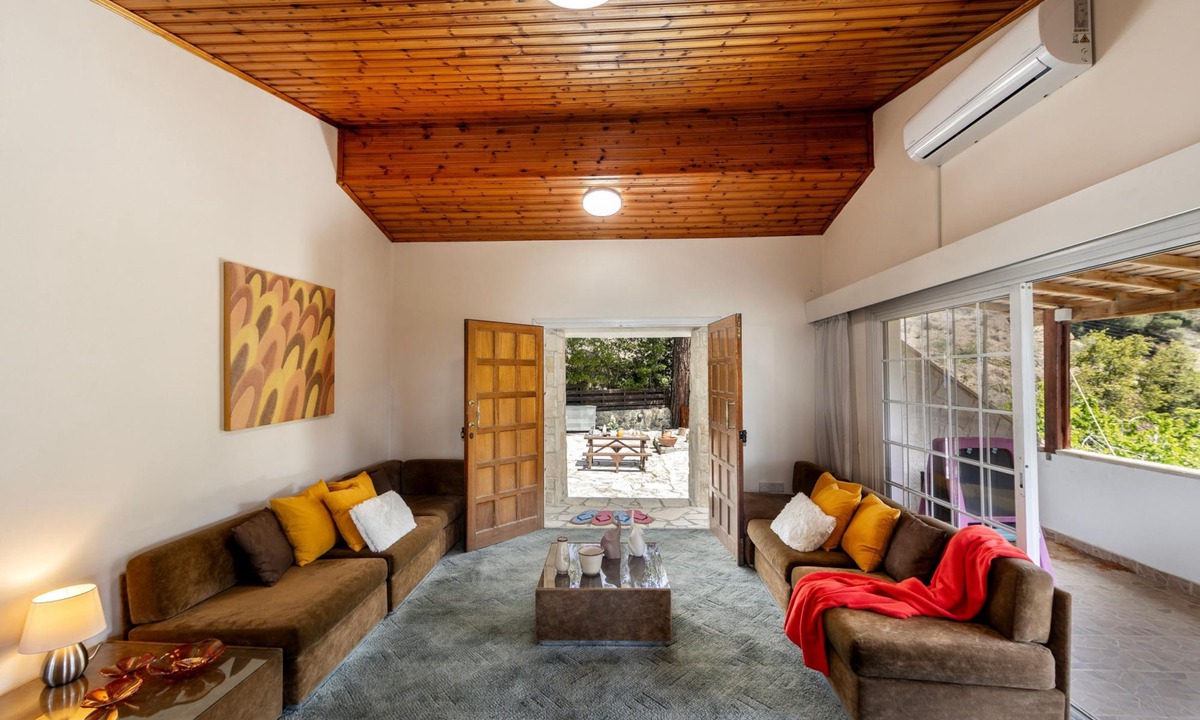 Platres Villa | Platres Forest Panorama