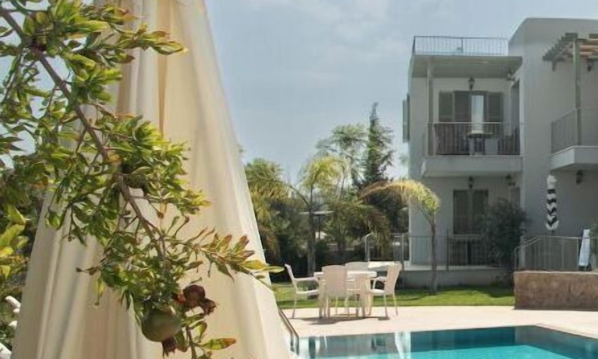Pnarbas Apartment | Newly Renovated Apartment with Sea View Esentepe