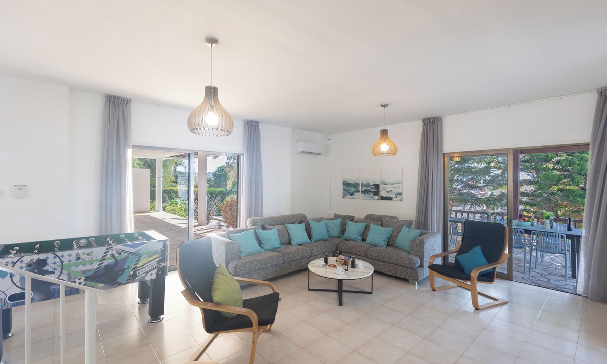 Ayia Napa Villa | Villa Rosie, Modern 4bdr Ayia Napa Villa With Pool