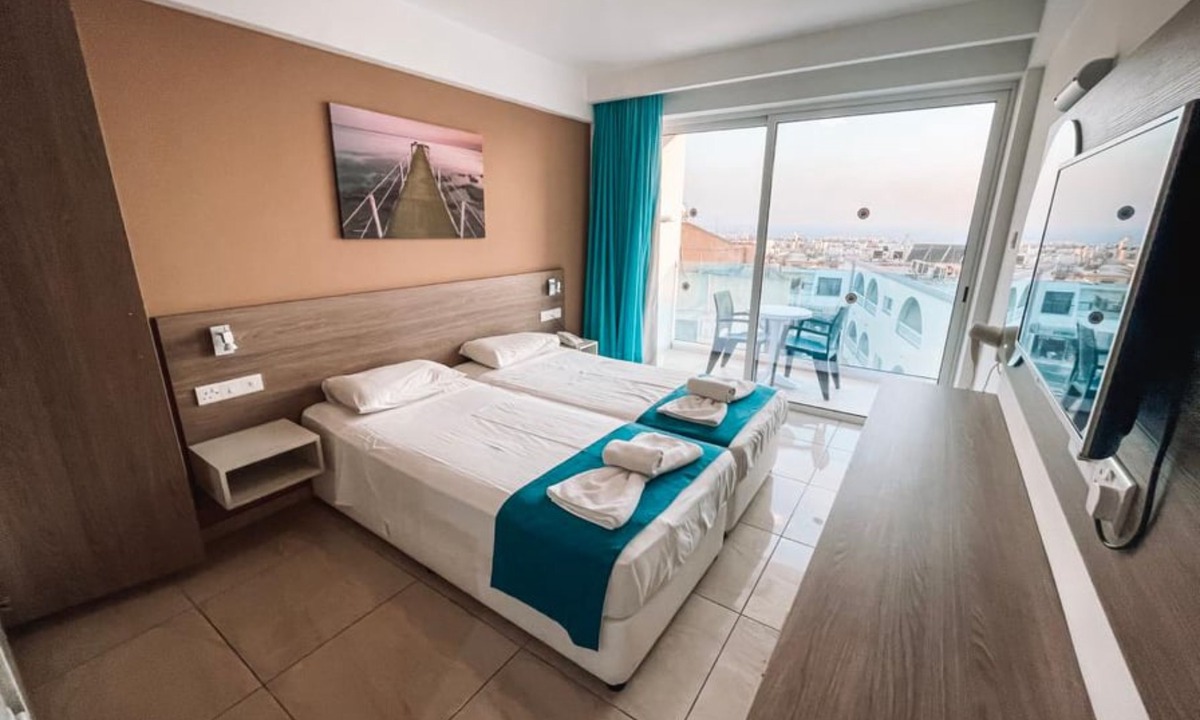 Ayia Napa Hotel | Sunny Blue Hotel