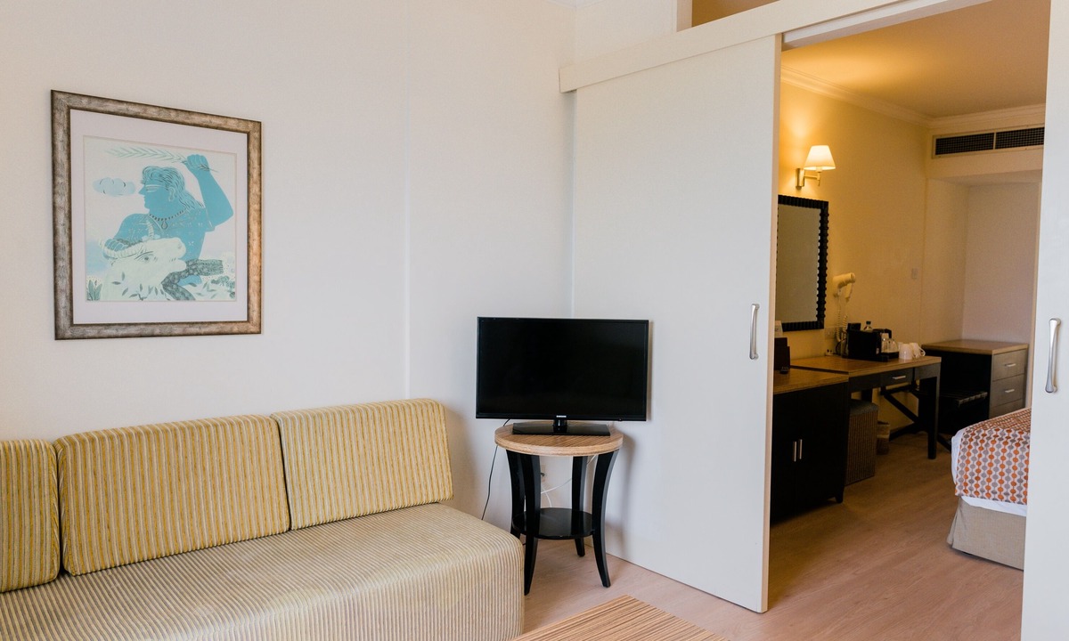 Limassol Hotel | Elias Beach Hotel