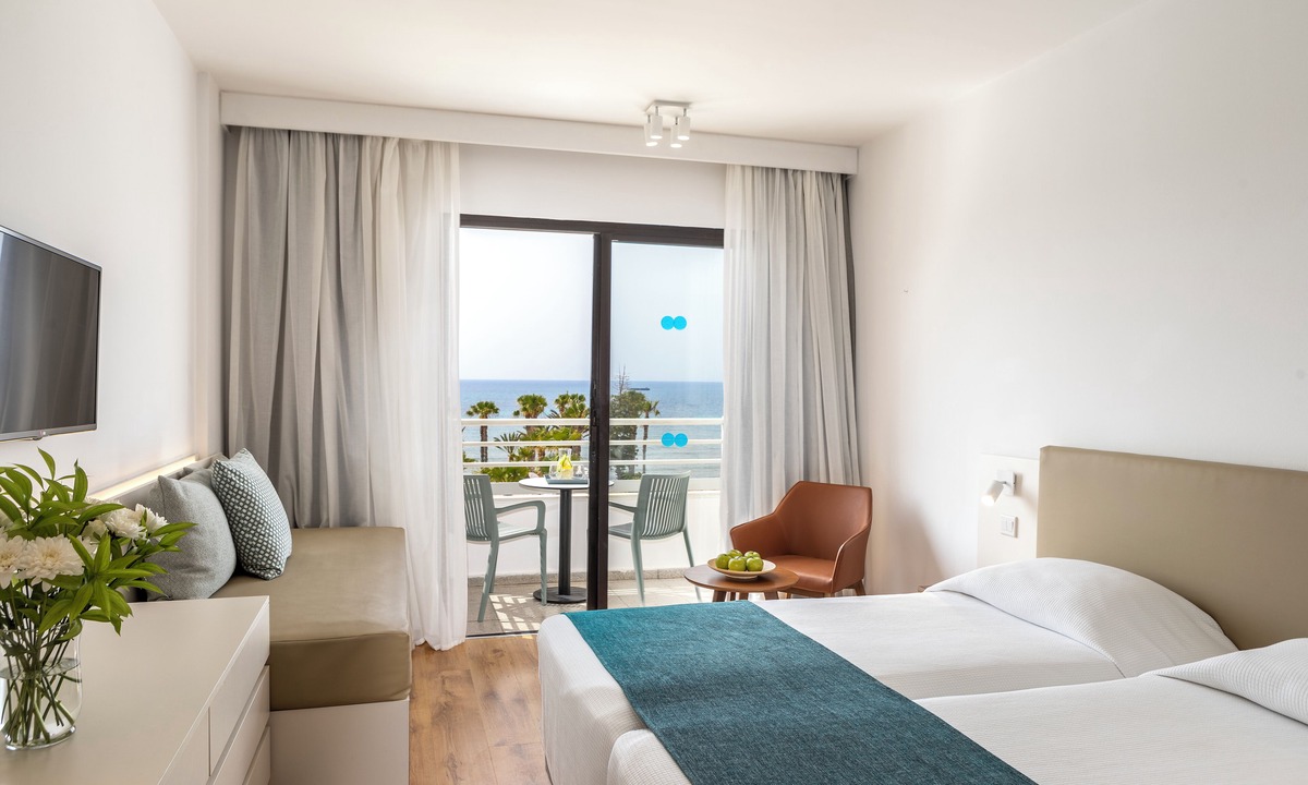 Geroskipou Resort | Louis Phaethon Beach