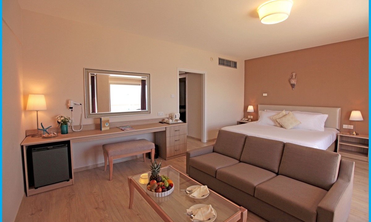 Agios Tychon Hotel | Poseidonia Beach Hotel