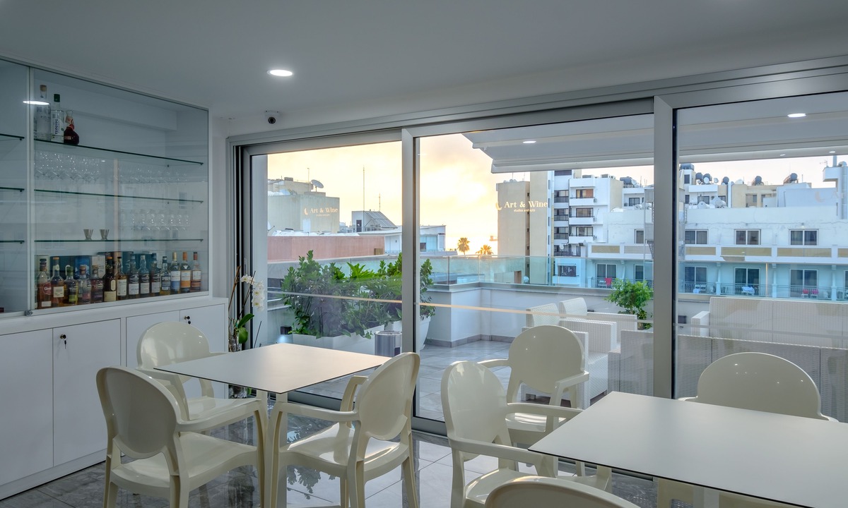Larnaca City Centre Hotel | Art & Wine Boutique Hotel