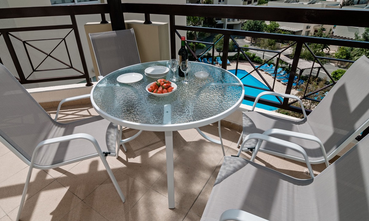 Universal Apartment | One-Bedroom Apartment - Artemis Cynthia Complex