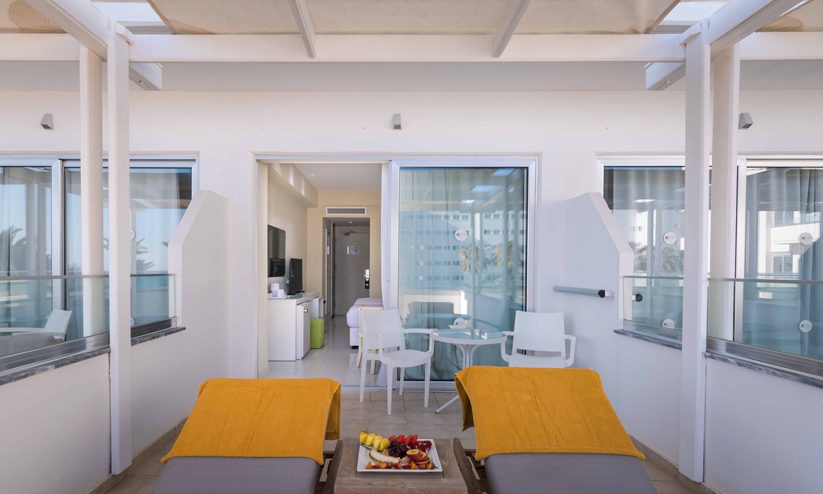 Ayia Napa Hotel | Tasia Maris Beach Hotel and Spa - Adults Only