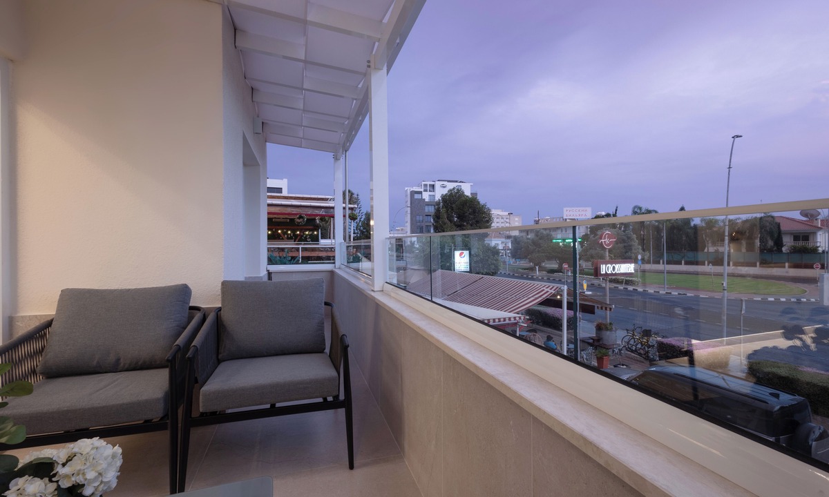 Limassol Apartment | Luxury Marina Beach Stay