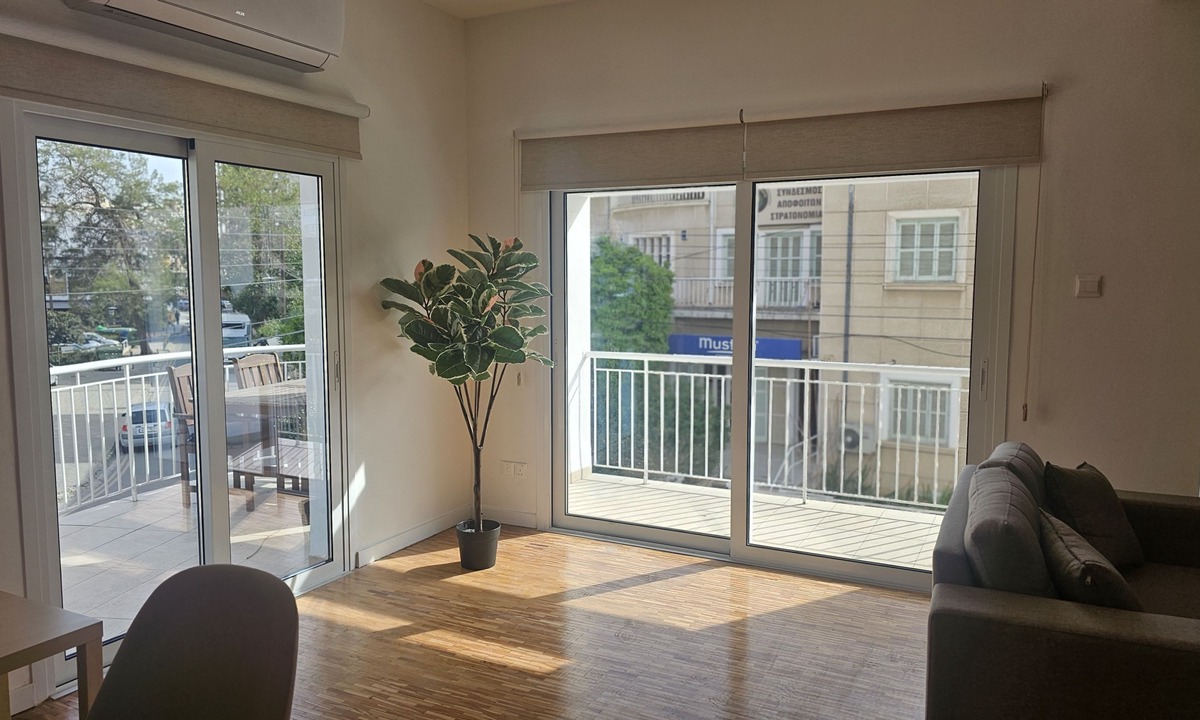 City Centre Apartment | 92 NIC - Stay Hydra Comfort Apartment