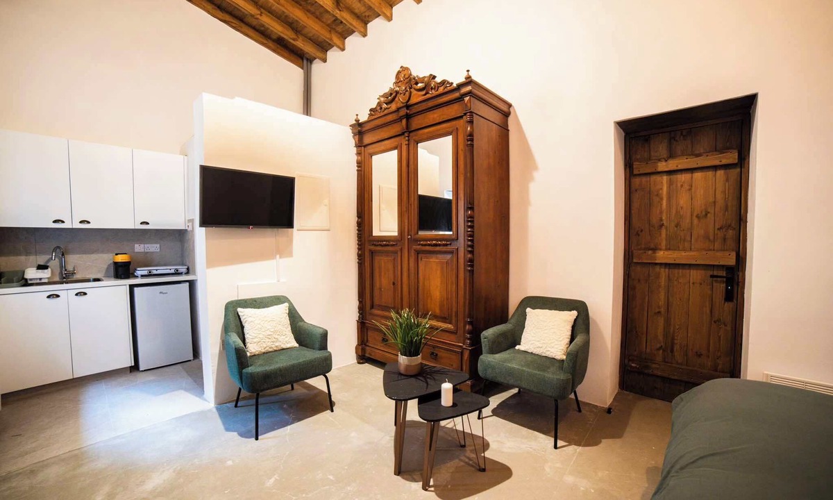 Lofou Bed & Breakfast | Eftychia's House