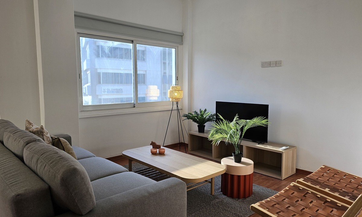 City Centre Apartment | 142 NIC 2 - Stay City Life 2 Apartment