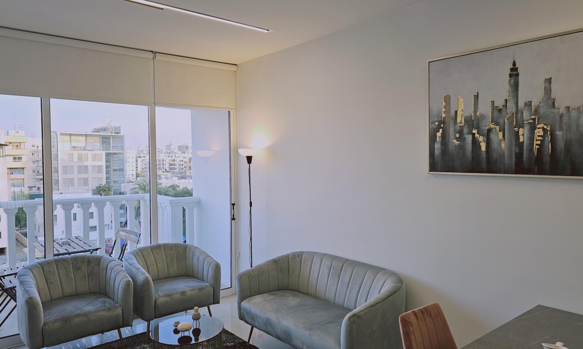 City Centre Apartment | 104 NIC - 403 Stay Cosmo City Suite