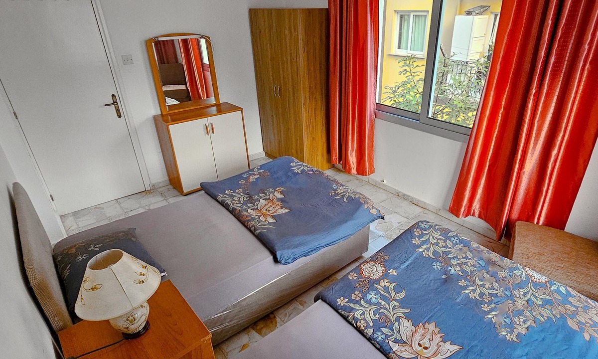 Zeytinlik Apartment | Sleek Flat w Balcony 3 min to Coast in Kyrenia
