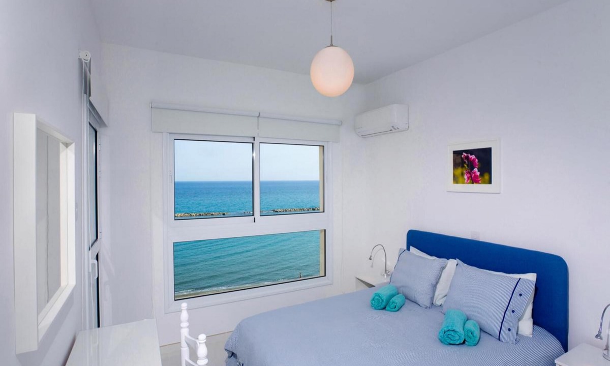 Agios Tychon Apartment | On the Beach Penthouse