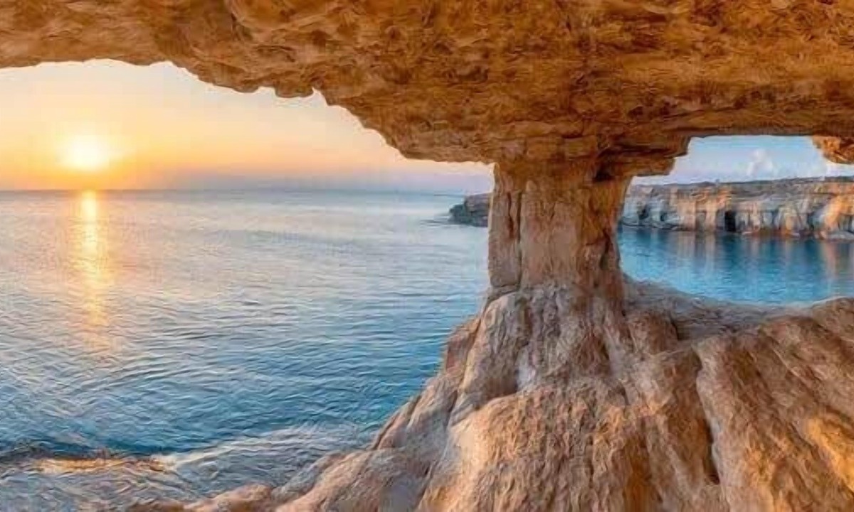 Ayia Napa Apartment | Luxurious 1BR Suite near Protaras Oceanic Aquarium
