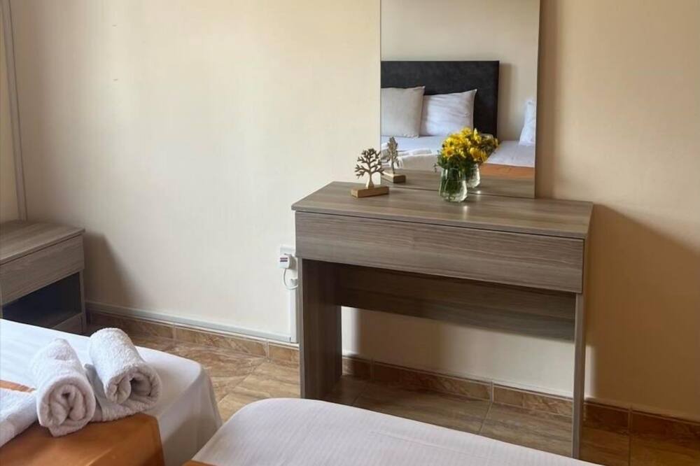 Kissonerga Apartment | Sea Sunset Hill