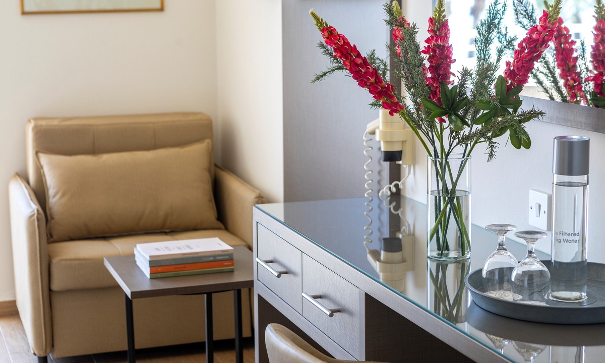 Kissonerga Hotel | Queen's Bay Hotel