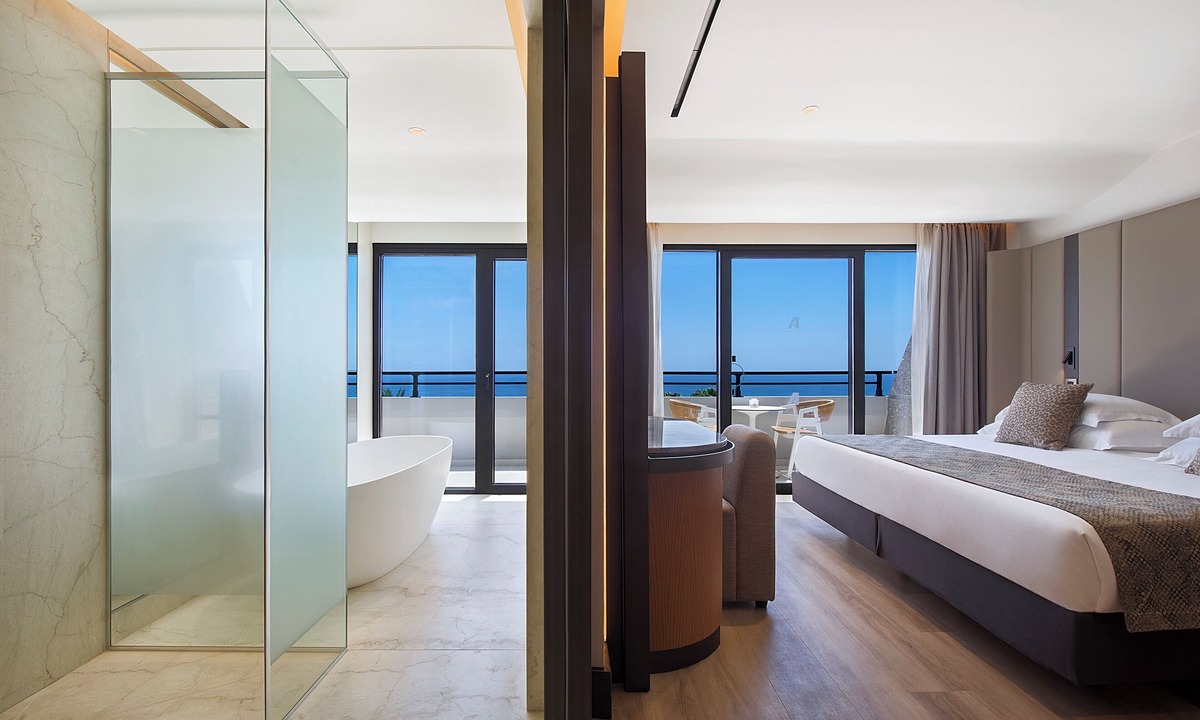 Agios Tychon Hotel | Amathus Beach Hotel Limassol