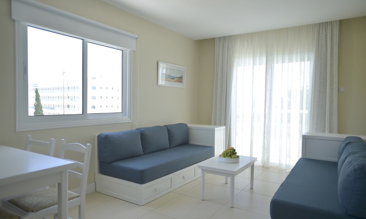 Protaras Hotel | Sunrise Gardens Aparthotel