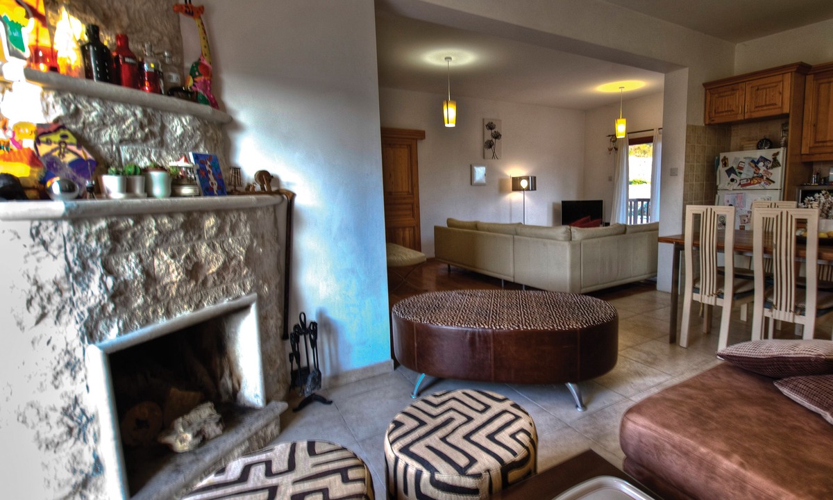 Laneia Villa | Lania Royal Oak House by TrulyCyprus