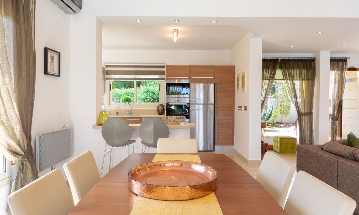Latchi Cottage | Villa Latchi Marina 12 - a villa that sleeps 6 guests in 3 bedrooms