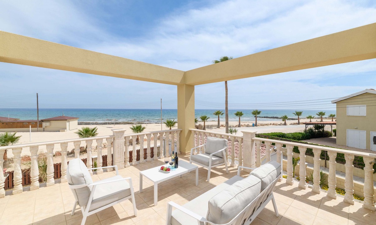 Ayia Thekla Villa | Sirens Beach House