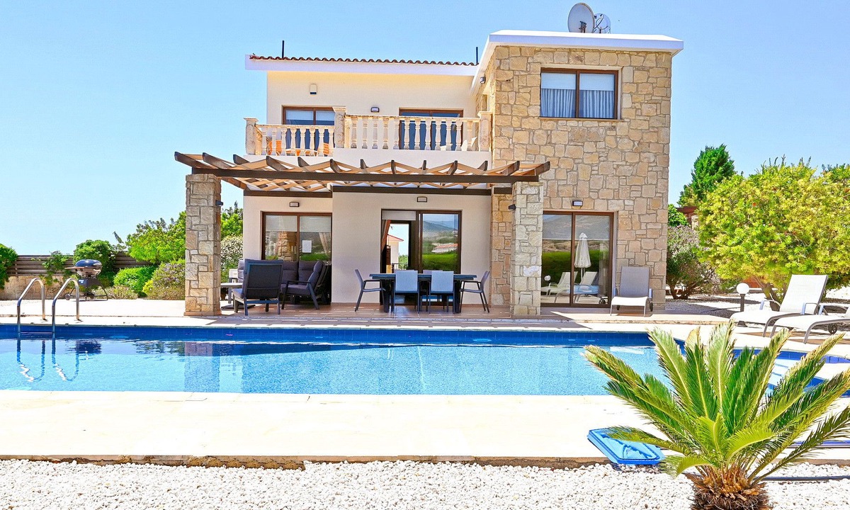 Pegeia Villa | Private Detached Villa With Pool Ideal for Families
